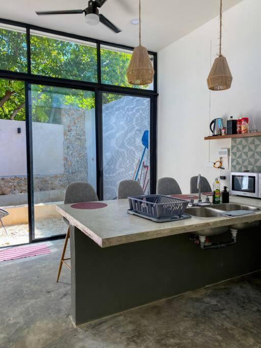 Сasa de vacaciones Modern Casa With Pool 7 Mins From Centro 5min La Plancha Park